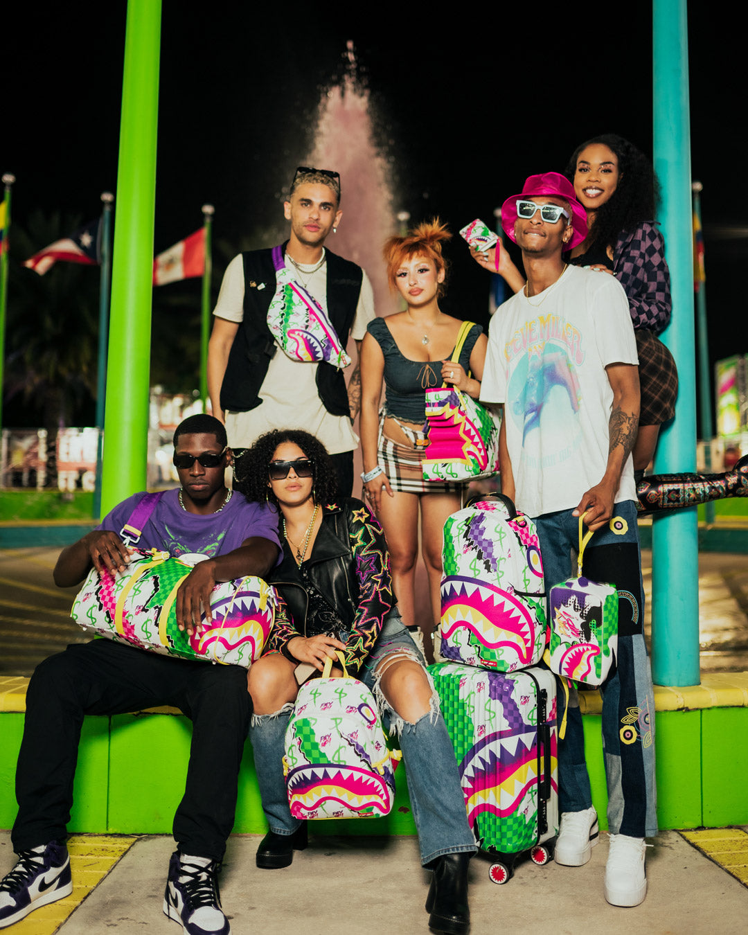 DREAMY TECHNICOLOR DUFFLE - Image 8